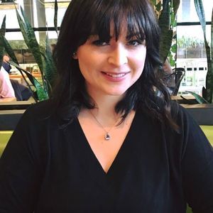 Meet your Posher, Nicole